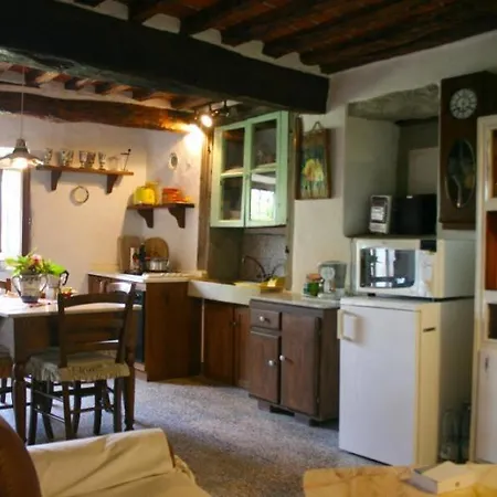 Cegliolo Sleeps 5 Pool Wifi Villa