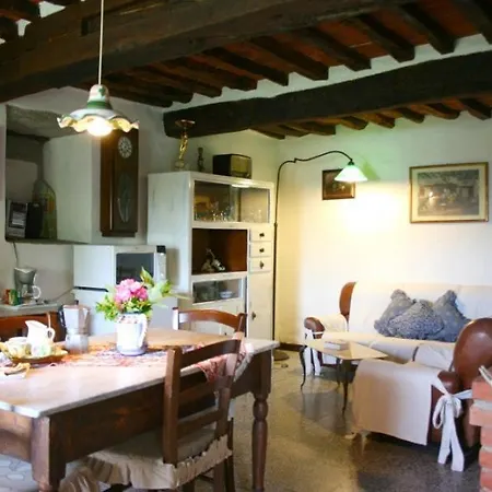 Cegliolo Sleeps 5 Pool Wifi Villa