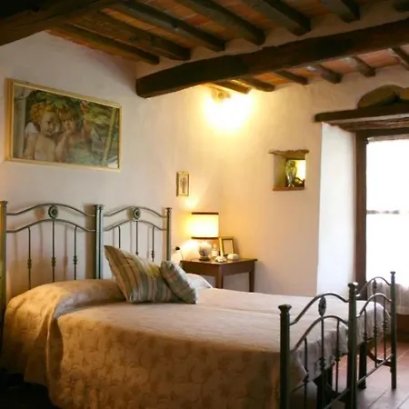 Villa Cegliolo Sleeps 5 Pool Wifi *